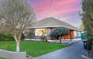 5 Yeovil Place, Saint Albans