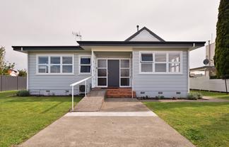 409 King Street South, Hastings