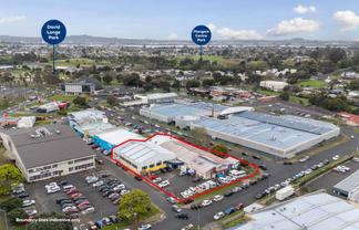 MASSIVE TOWN CENTRE CORNER SITE: MORTGAGEE SALE
