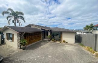 66a Bradbury Road, Botany Downs