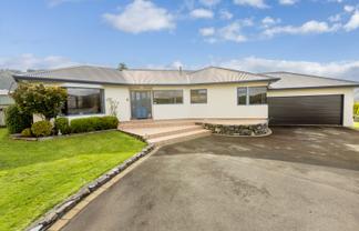 34 Birkinshaw Grove, Riverstone Terraces