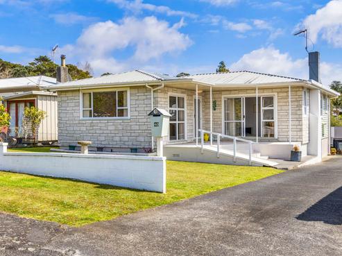 40 Fairmount Road, Titirangi
