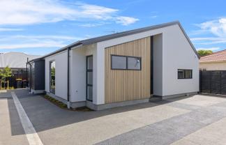 4/15 Cameron Street, Sydenham