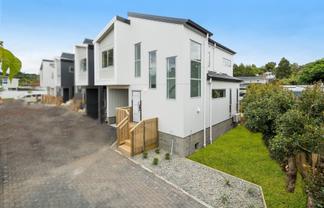 11D Compton Street, Hillcrest