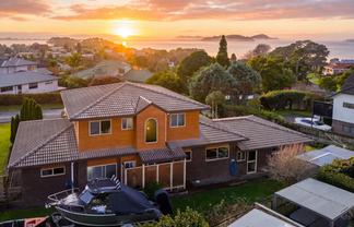 2 Baigent Place, Tanners Point