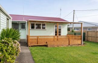 18 Tainui Street, Onerahi