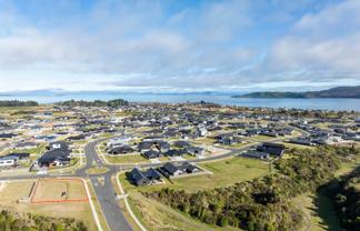 62 Maunganamu Drive, Wharewaka