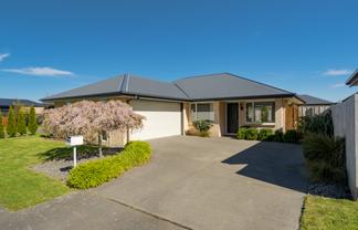 38 Liffey Springs Drive, Lincoln