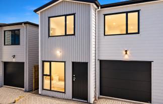 72D Howe Street, Howick