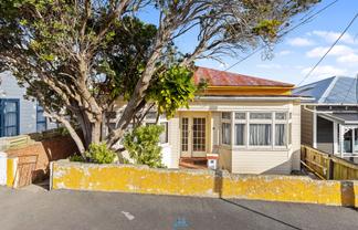 22 Picton Avenue, Newtown
