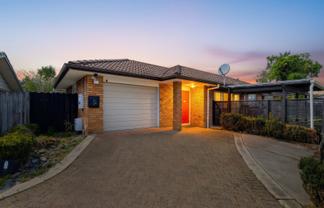 12 Emmerdale Avenue, Papakura