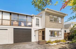2/141 Selwyn Street, Onehunga