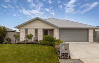 40 Catalina Crescent, Burleigh
