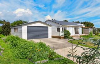 3 Jacob Place (Off Estuary Drive), Mangawhai Heads