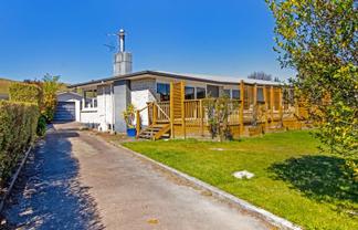10 Corry Crescent, Witherlea