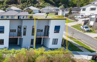 2 Equine Way, Brookfield
