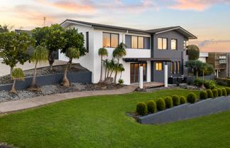3 Endymion Place, Half Moon Bay