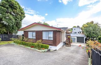 99 Dinsdale Road, Dinsdale