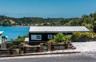 70 Burrell Road, Oneroa