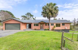 1830 East Coast Road, Stillwater