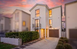 30 Stephen Avenue, Henderson