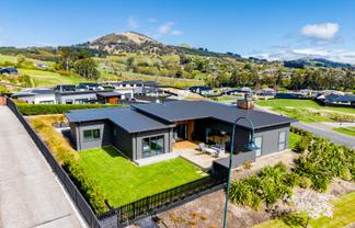 53 Heathfield Drive, Mosgiel
