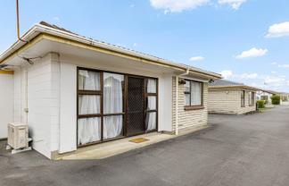 12B Grey Street, Glenholme