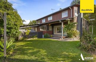 542 West Coast Road, Oratia