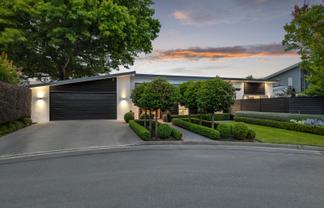 7 The Oval, Linden Grove, Hillmorton