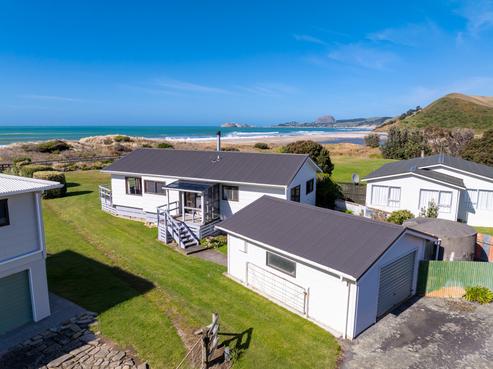 44F Mataikona Road, Tinui