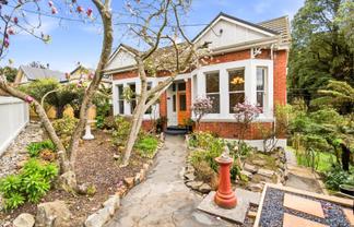 41 Littlebourne Road, Roslyn