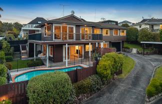 28 Fern Glen Road North, St Heliers