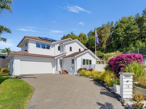 18 Orchard Way, Bethlehem