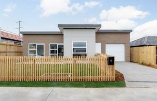 69 Waruhia Crescent, Rototuna North