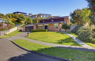 10 Sams Way, Raumati South