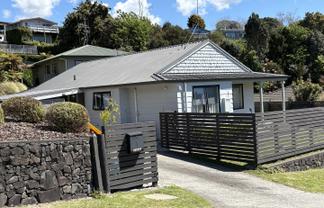 1 Twickenham Court, Bethlehem