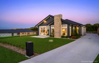 8 Orawahi Road, Glenbrook