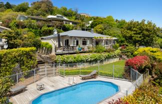 16 Champion Terrace, Moana