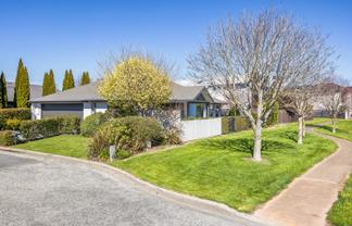 9 Cellars Way, Yaldhurst