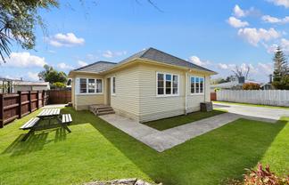 1A Dermont Street, Bader