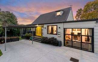 3/140 Great South Road, Drury