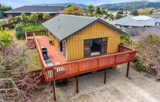 161 Langdale Avenue, Paraparaumu