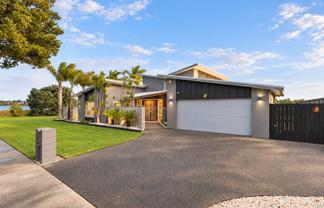 22 Stranraer Crescent, Wattle Downs
