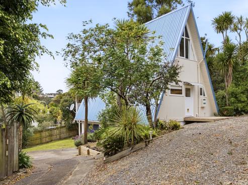 10B Win Grove, Hatfields Beach