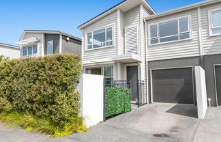 41 Sanremo Lane, Stanmore Bay