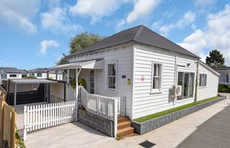 26B Christmas Road, Manurewa