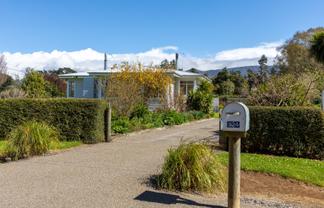 524 Top Grass Road, Dannevirke