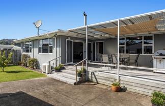 27 Beach Street, Whakatane