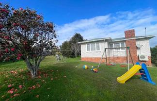 27 Reid Road, New Lynn