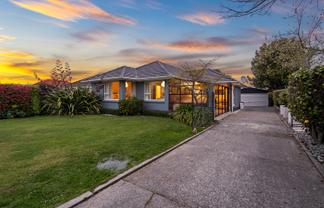44 Athol Terrace, Upper Riccarton